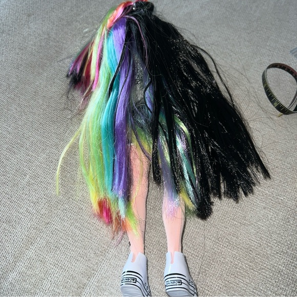 Rainbow High Jett Dawson Collector Fashion Doll Complete 🌈 - Picture 9 of 10